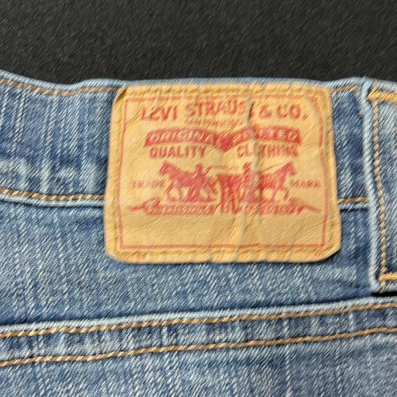 Levi’s Relaxed Boot Cut 550 Denim Jeans 16S - Picture 4 of 10